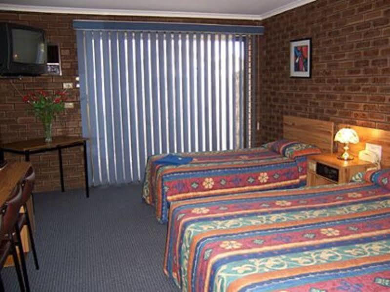 Albury Garden Court Motel Exteriör bild